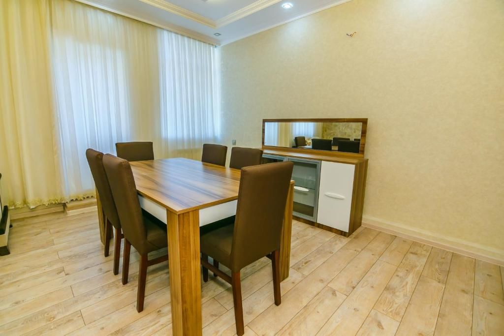 Апартаменты Apartment in City Center Баку